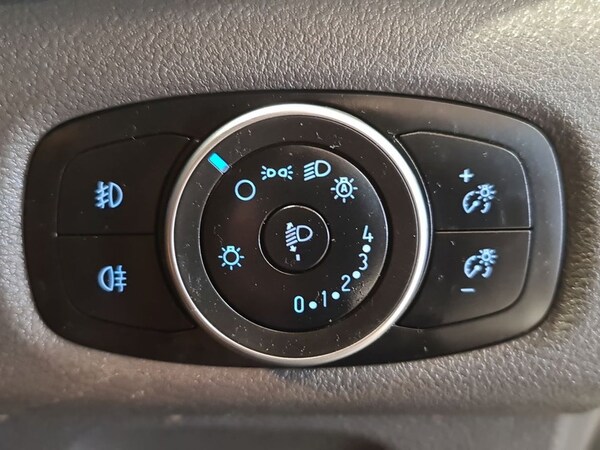 Used Ford Transit Custom 2022 for sale - 76236196: Photo 26