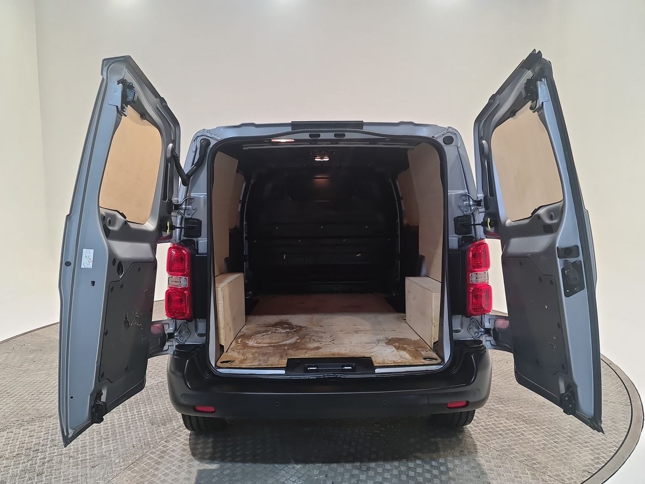 Used Peugeot Expert 2023 for sale - 76819783: Photo 13