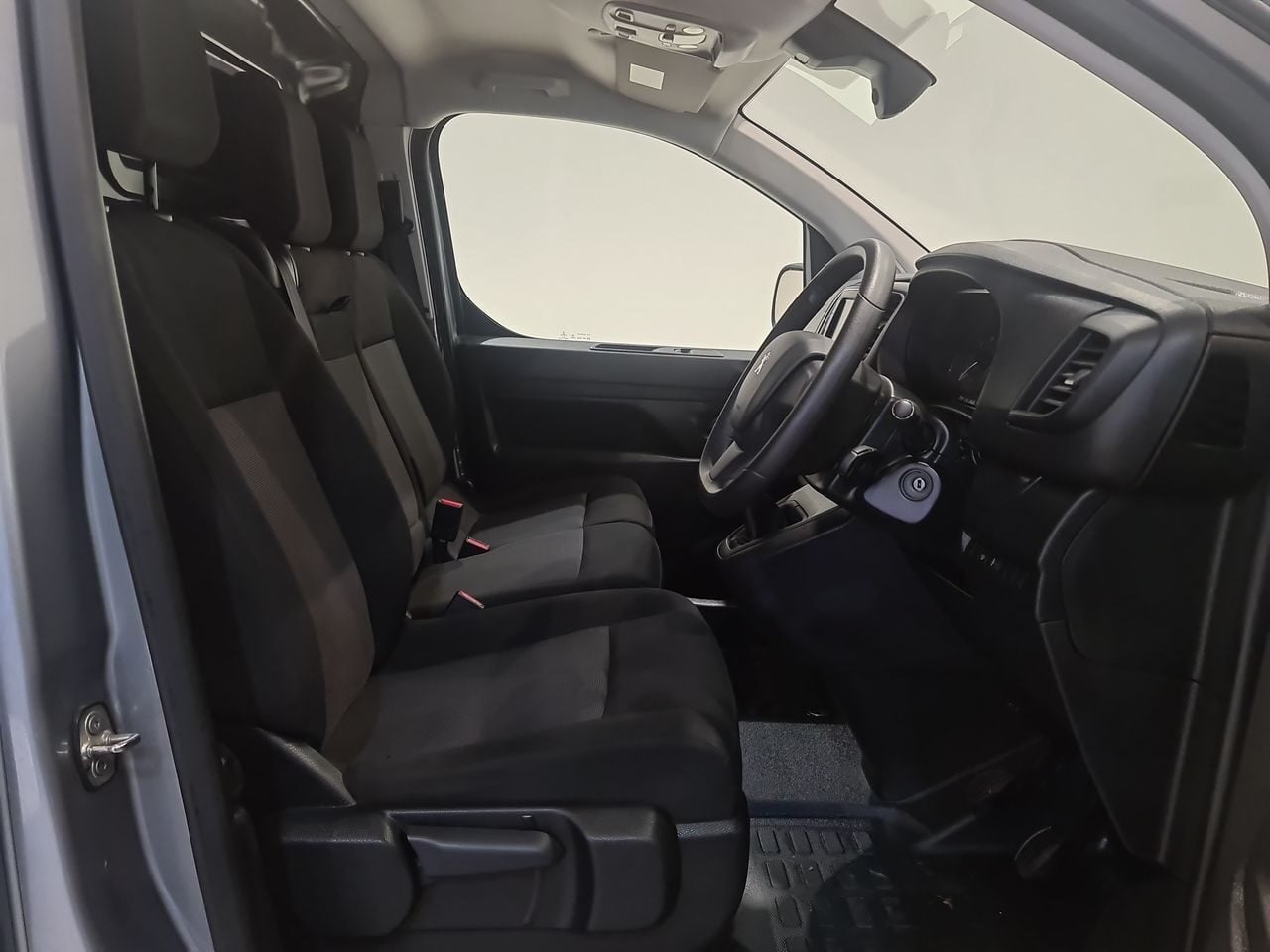 Used Peugeot Expert 2023 for sale - 76819783: Photo 19