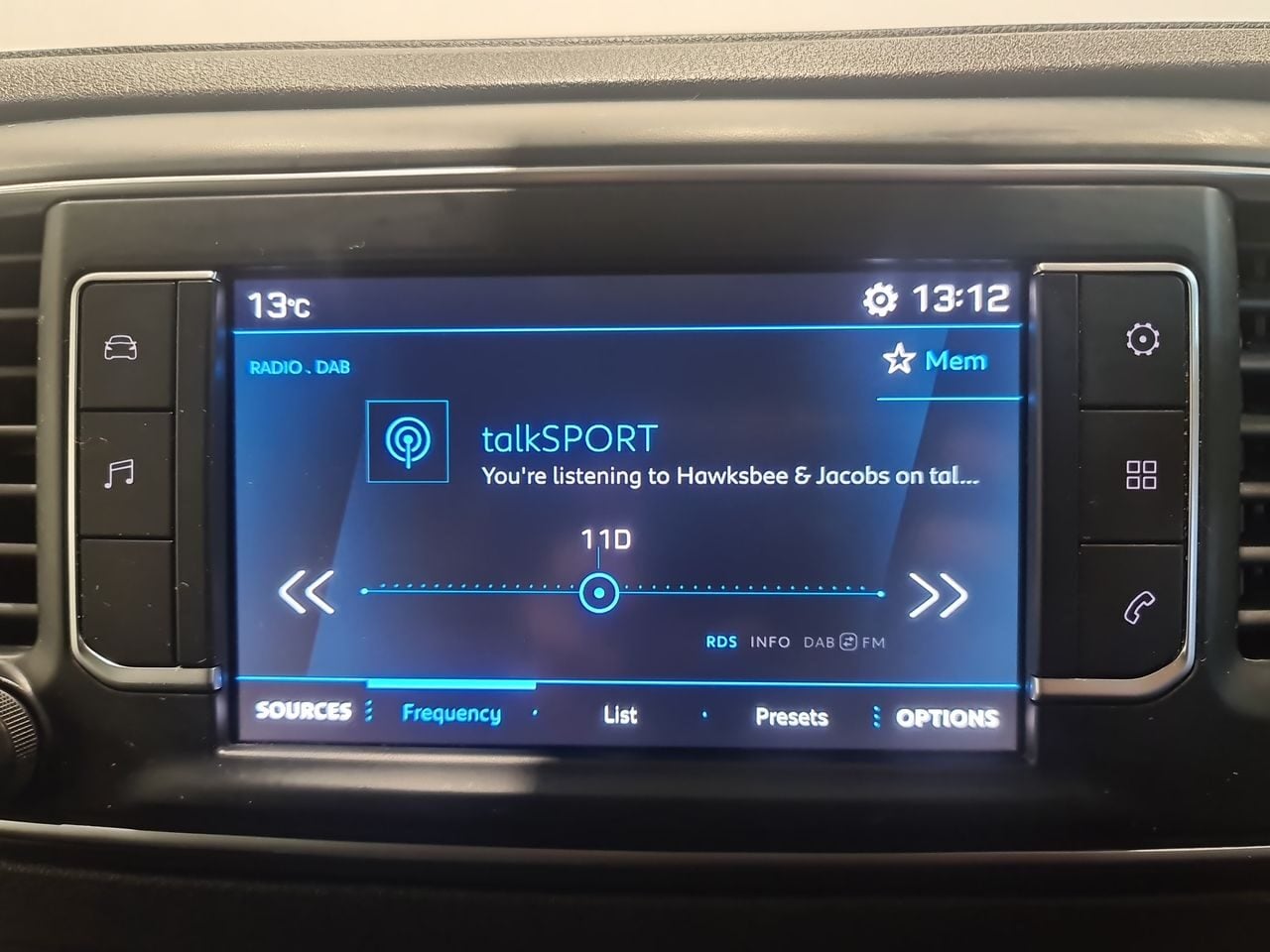 Used Peugeot Expert 2023 for sale - 76819783: Photo 25