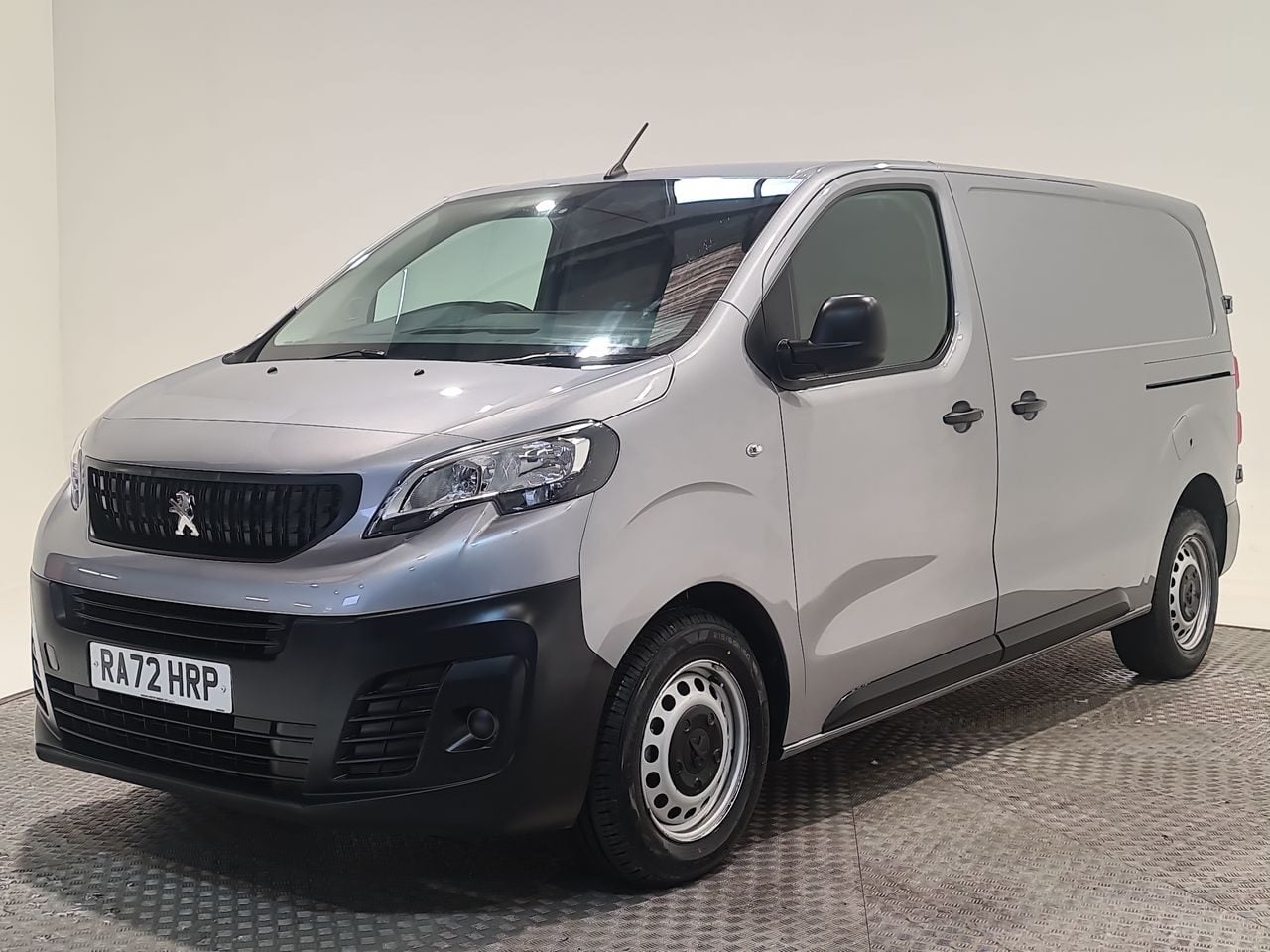 Used Peugeot Expert 2023 for sale - 76819783: Photo 4