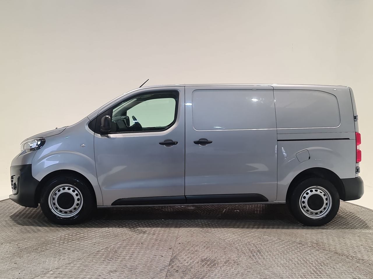 Used Peugeot Expert 2023 for sale - 76819783: Photo 5