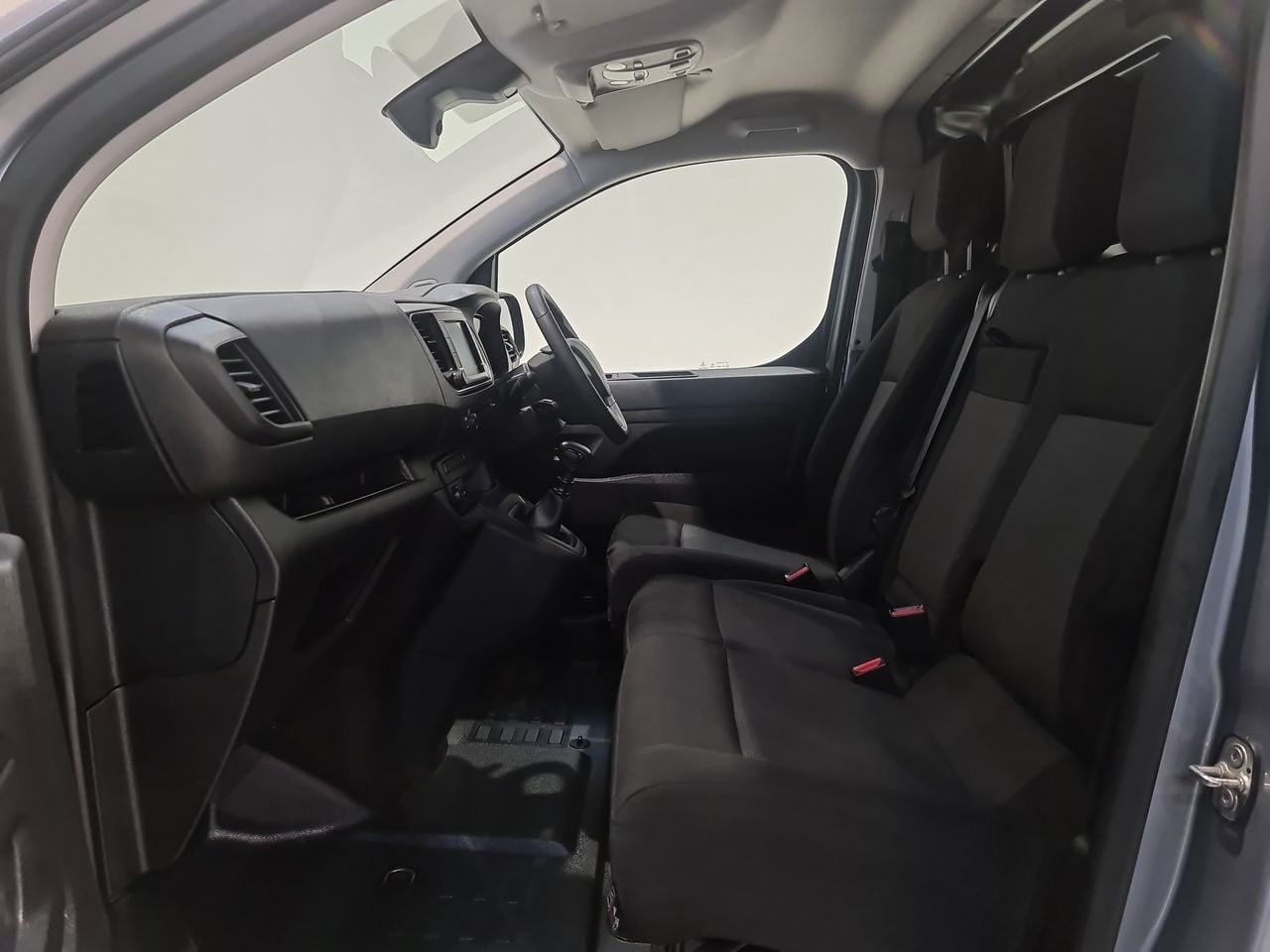 Used Peugeot Expert 2023 for sale - 76819783: Photo 7