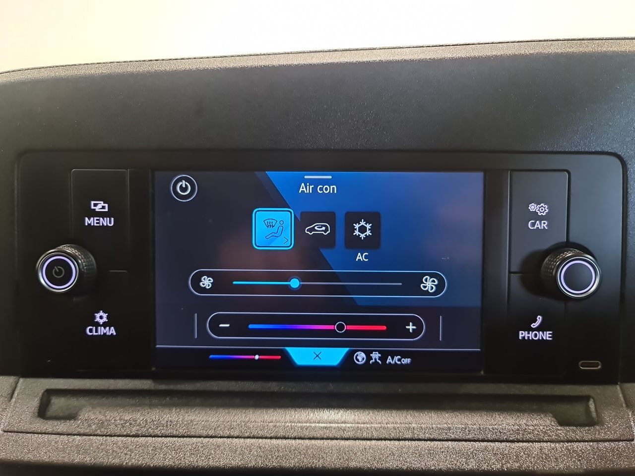 Used Volkswagen Caddy Maxi 2021 for sale - 77104640: Photo 24