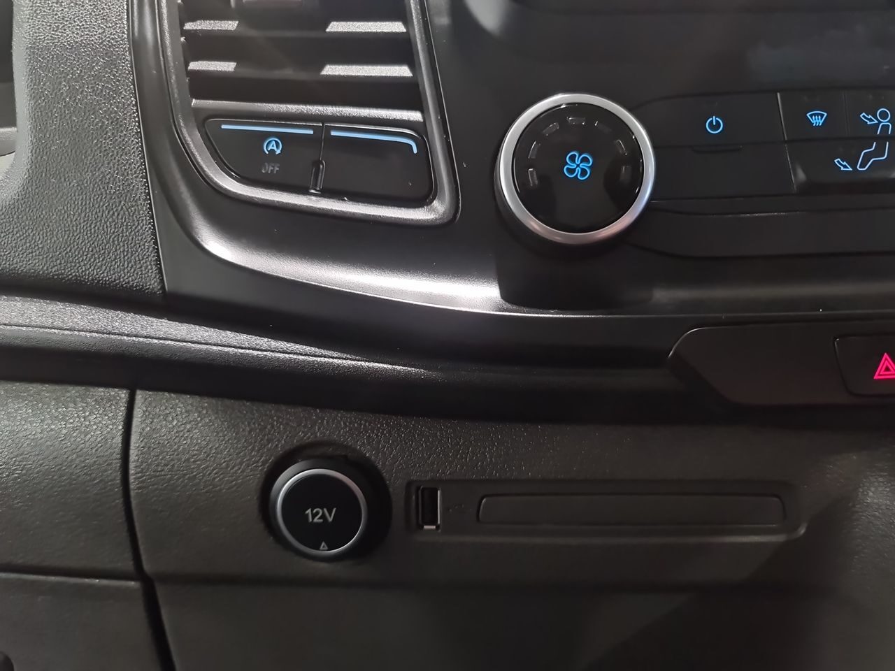 Used Ford Transit Custom 2020 for sale - 76544814: Photo 28