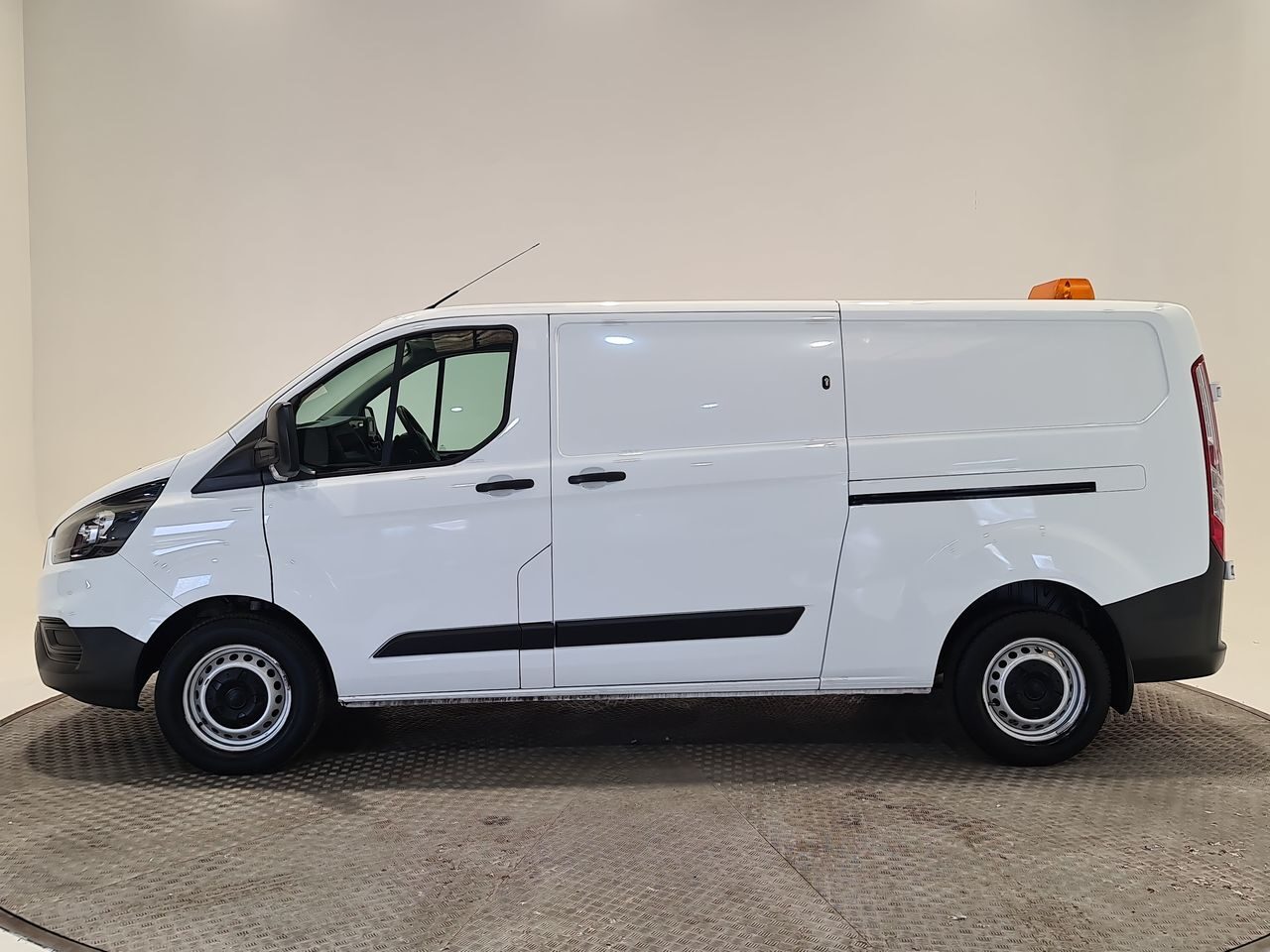 Used Ford Transit Custom 2020 for sale - 76544814: Photo 5