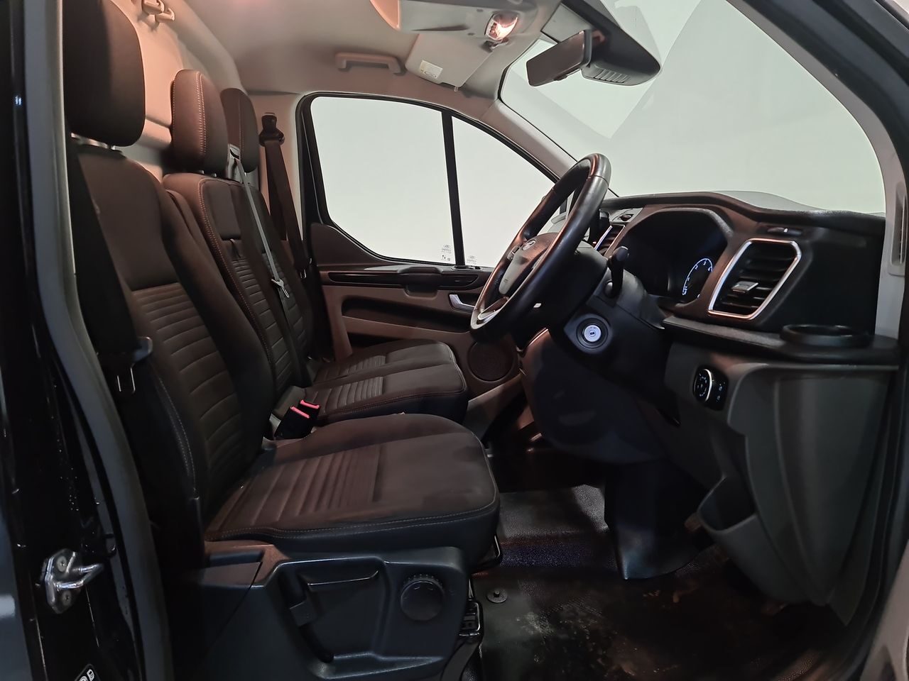 Used Ford Transit Custom 2023 for sale - 77275197: Photo 19