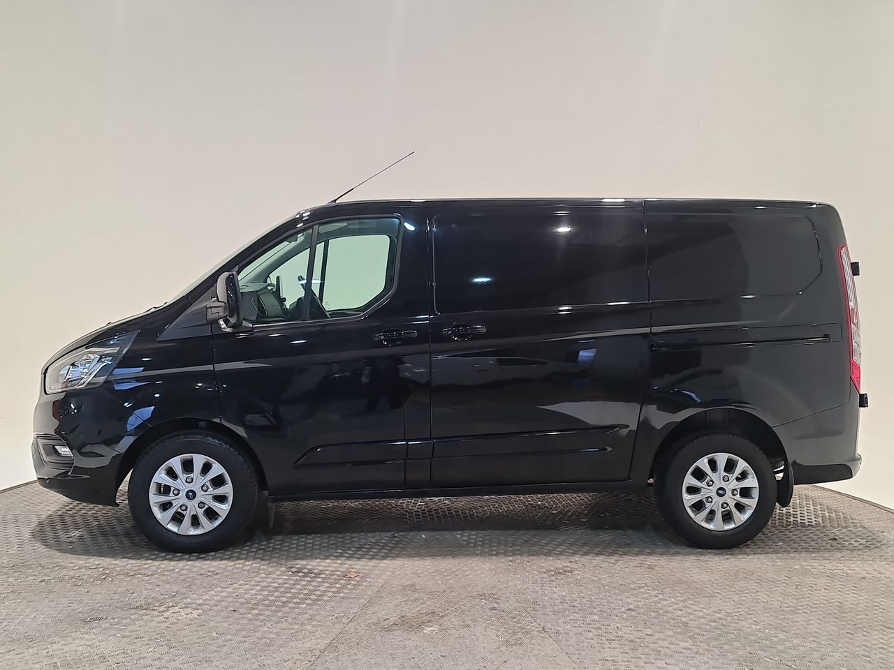 Used Ford Transit Custom 2023 for sale - 77275197: Photo 6