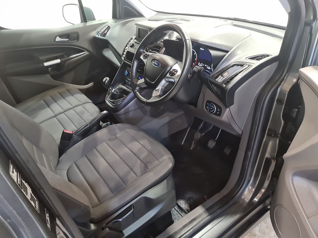 Used Ford Transit Connect 2023 for sale - 76685614: Photo 17