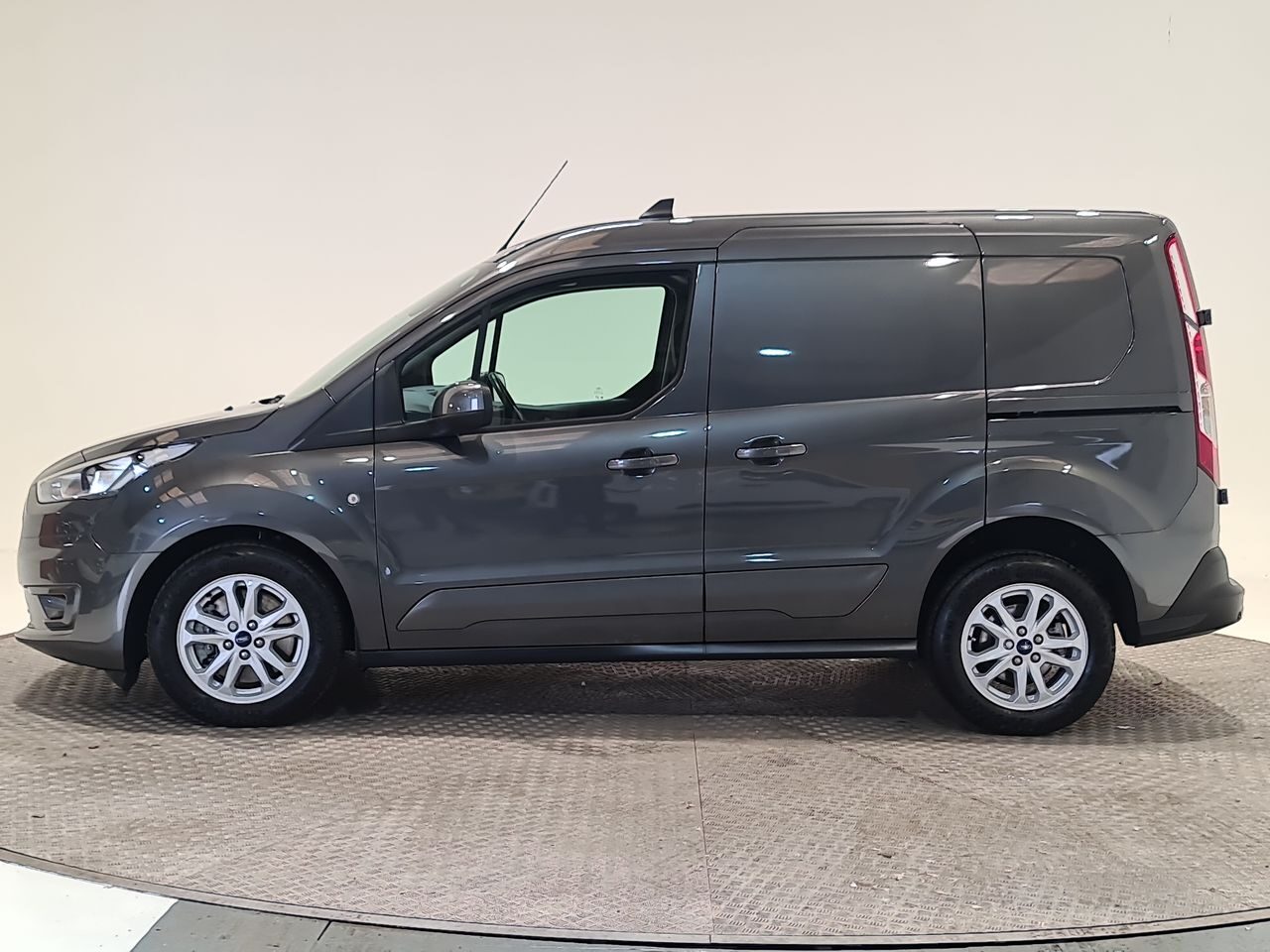 Used Ford Transit Connect 2023 for sale - 76685614: Photo 5
