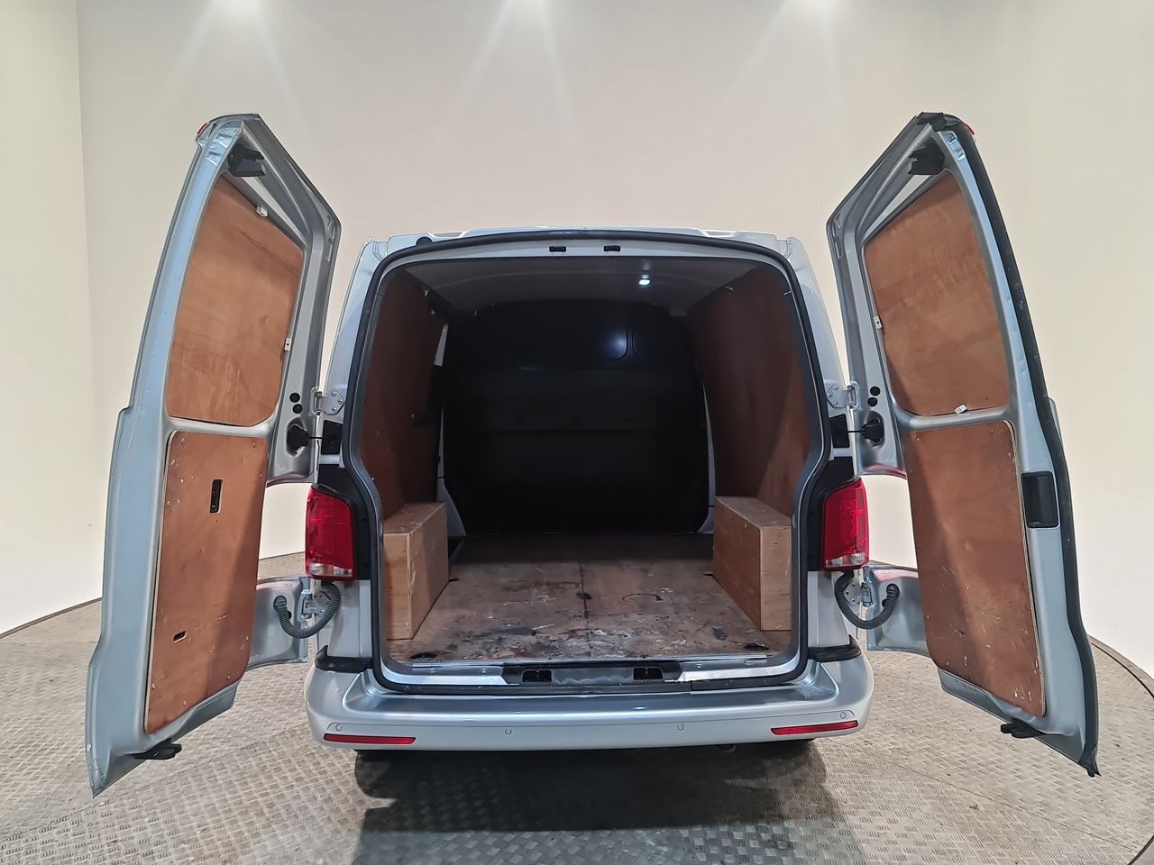 Used Volkswagen Transporter 2020 for sale - 76577121: Photo 14