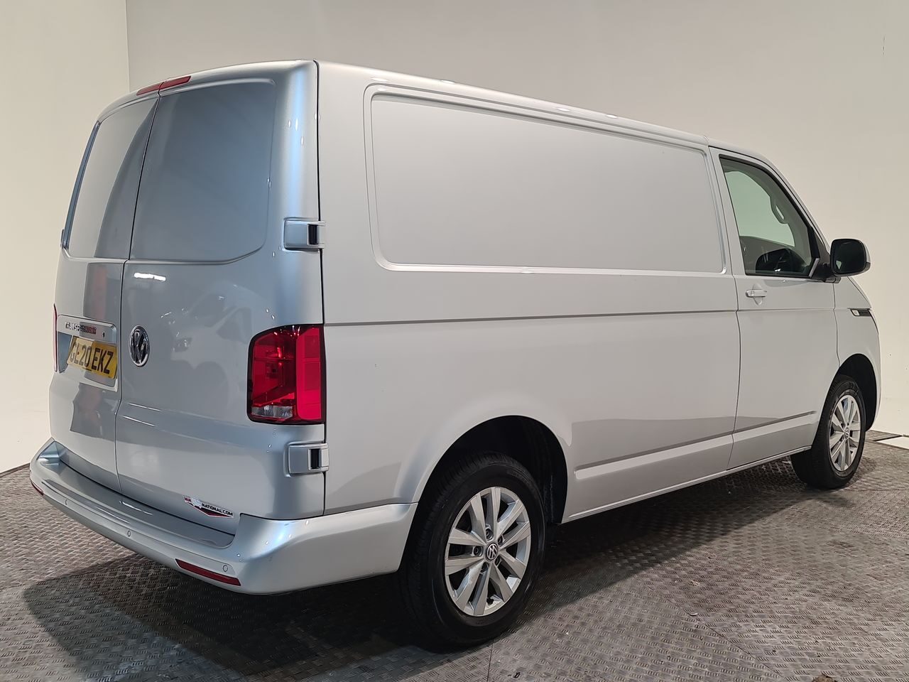 Used Volkswagen Transporter 2020 for sale - 76577121: Photo 16