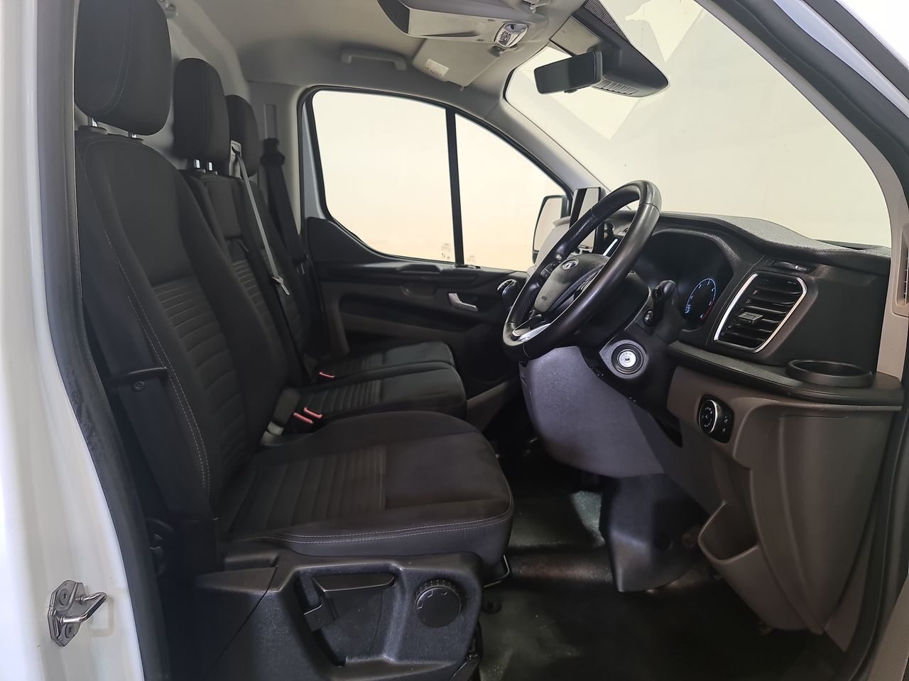 Used Ford Transit Custom 2023 for sale - 76544806: Photo 19