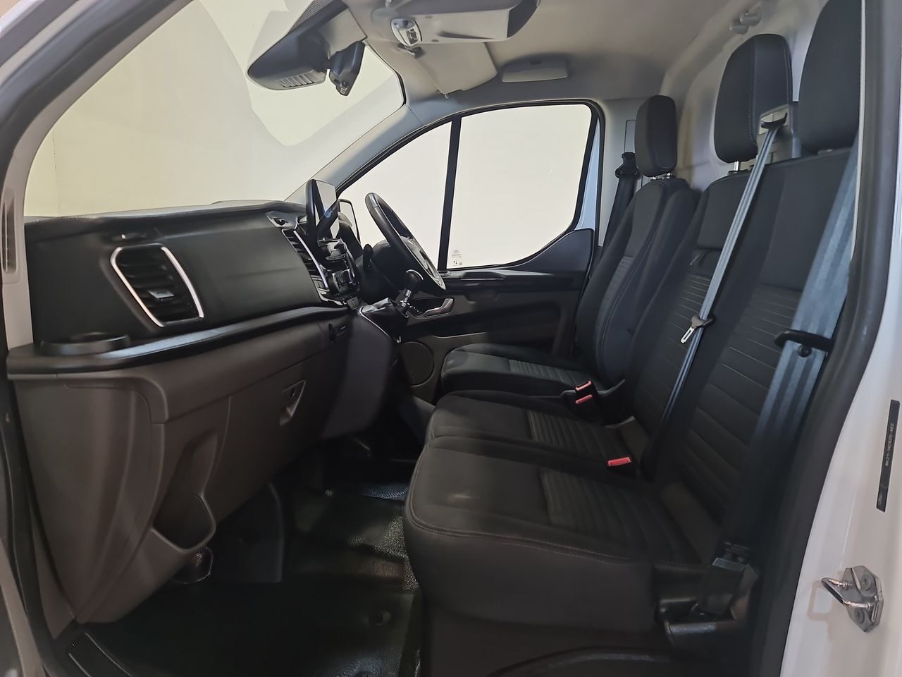 Used Ford Transit Custom 2023 for sale - 76544806: Photo 8