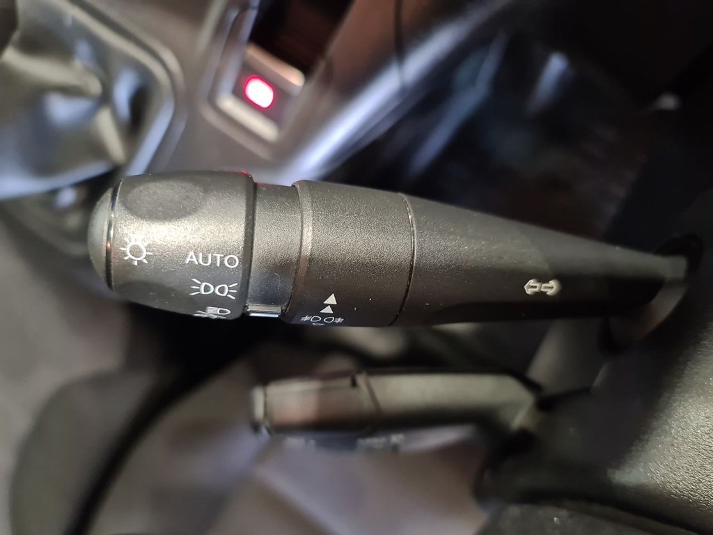 Used Peugeot Partner 2020 for sale - 76496198: Photo 26