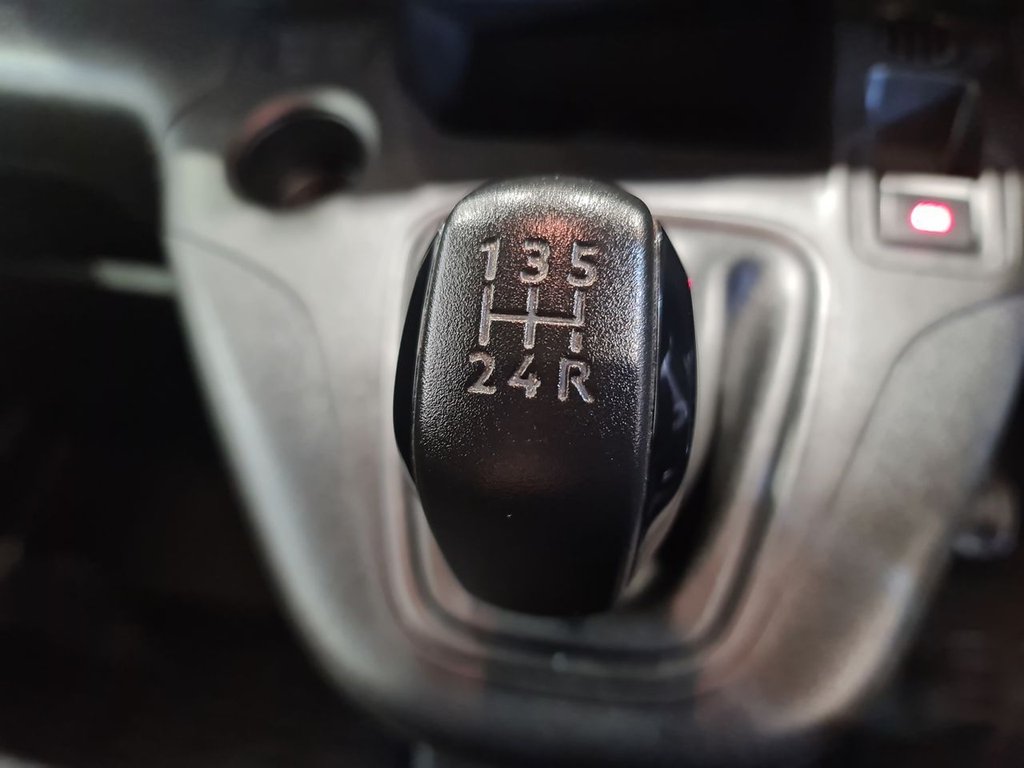 Used Peugeot Partner 2020 for sale - 76496198: Photo 28