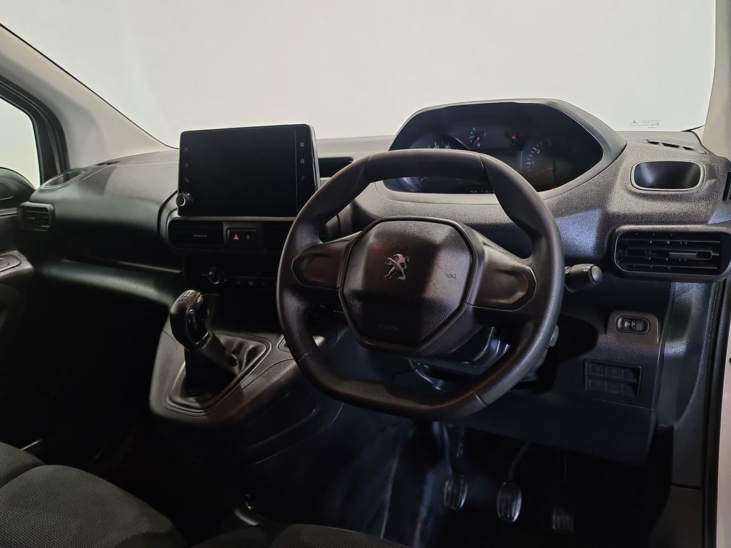 Used Peugeot Partner 2020 for sale - 76496198: Photo 5