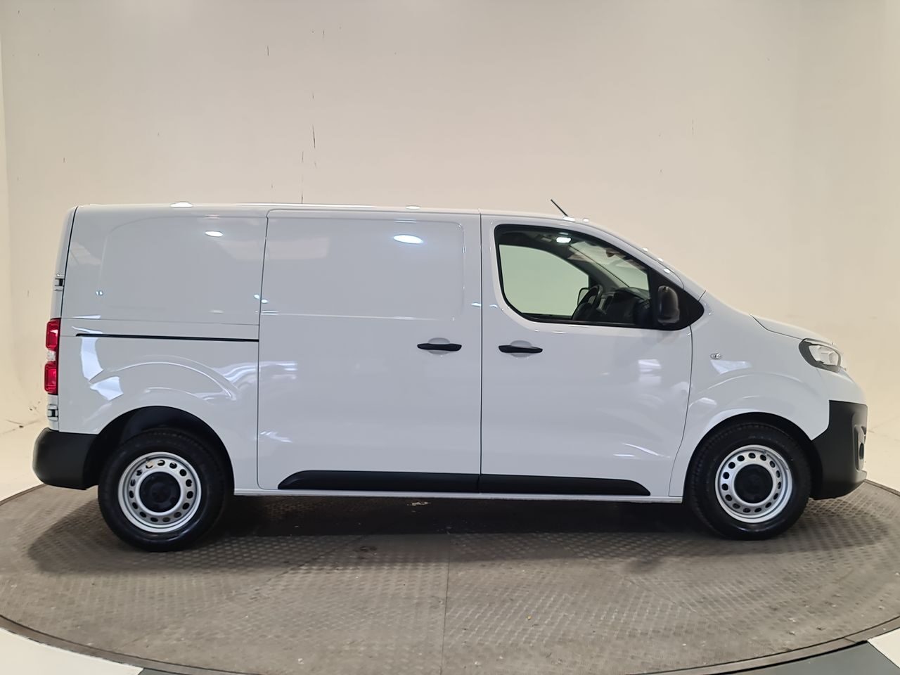 Used Peugeot Expert 2024 for sale - 78179421: Photo 16