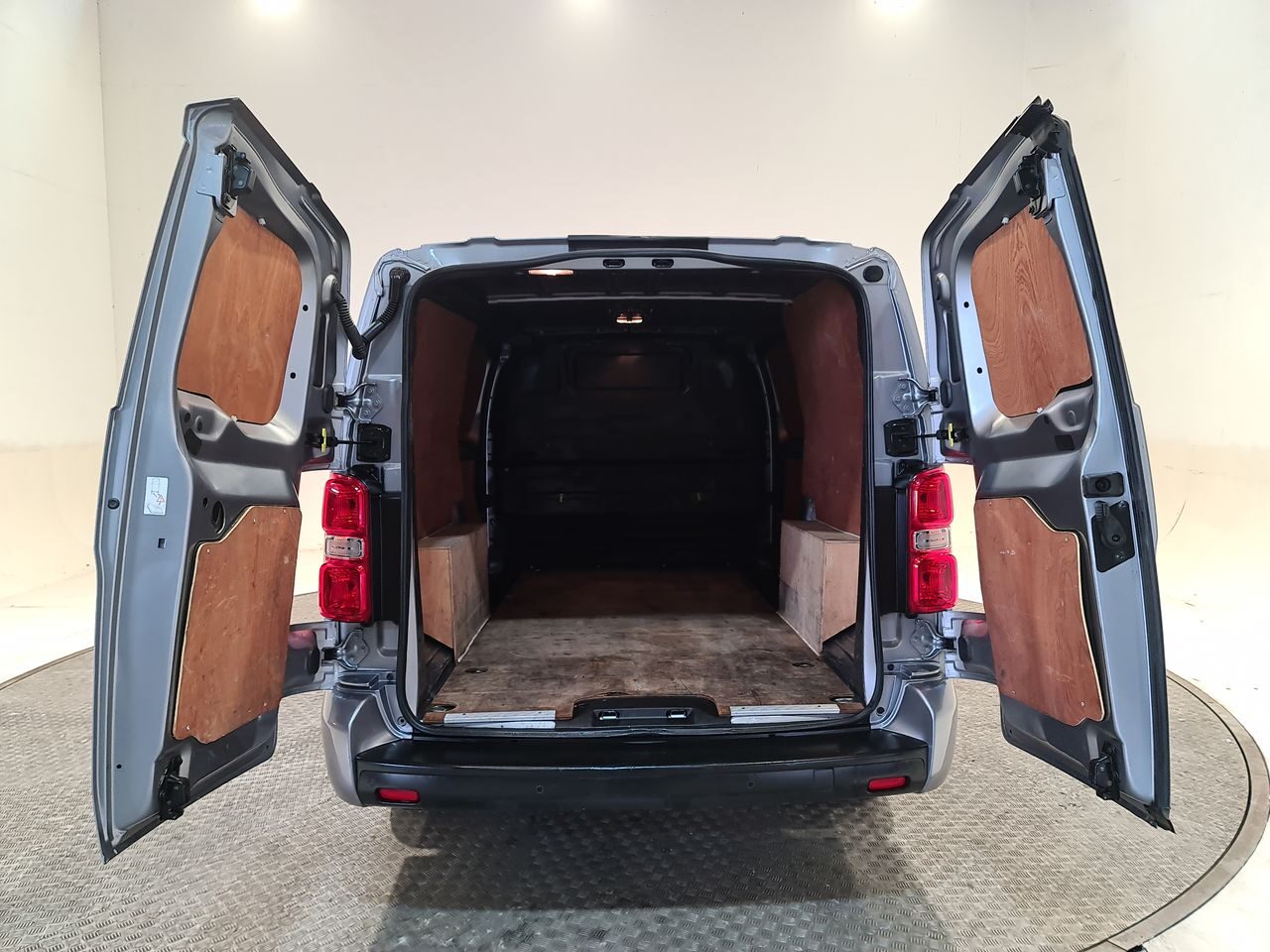 Used Vauxhall Vivaro 2022 for sale - 76544792: Photo 13