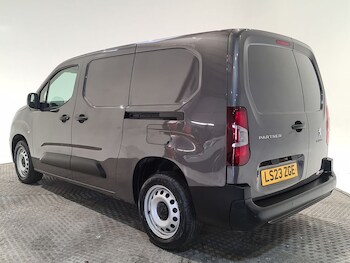 Used Peugeot Partner 2023 for sale - 76509516: Photo