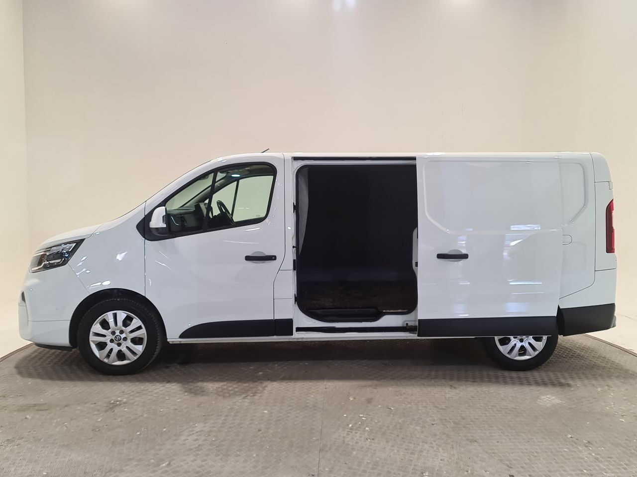 Used Nissan Primastar 2023 for sale - 77905695: Photo 10