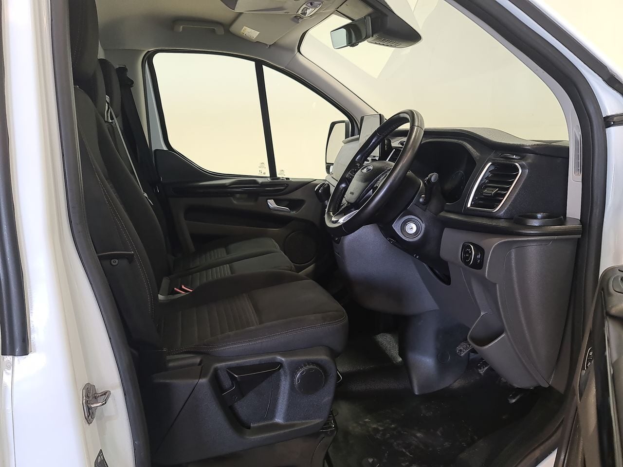 Used Ford Transit Custom 2023 for sale - 77952099: Photo 19