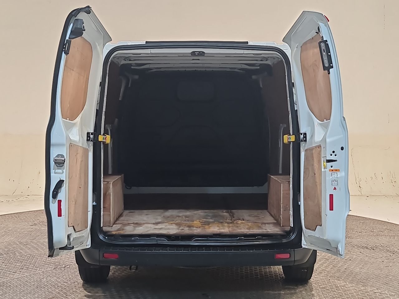 Used Ford Transit Custom 2023 for sale - 76544846: Photo 13