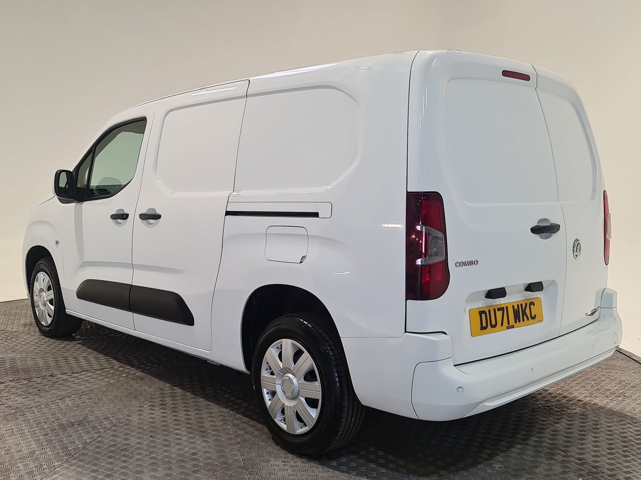 Used Vauxhall Combo 2021 for sale - 76544847: Photo 10