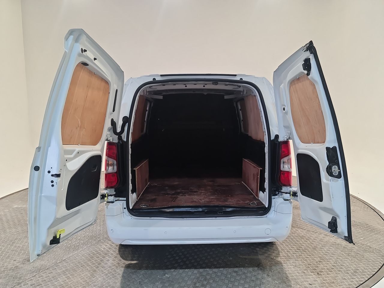 Used Vauxhall Combo 2021 for sale - 76544847: Photo 13