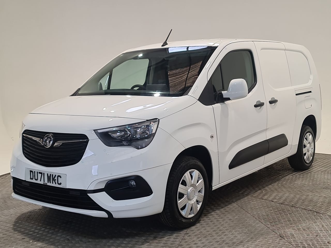 Used Vauxhall Combo 2021 for sale - 76544847: Photo 4