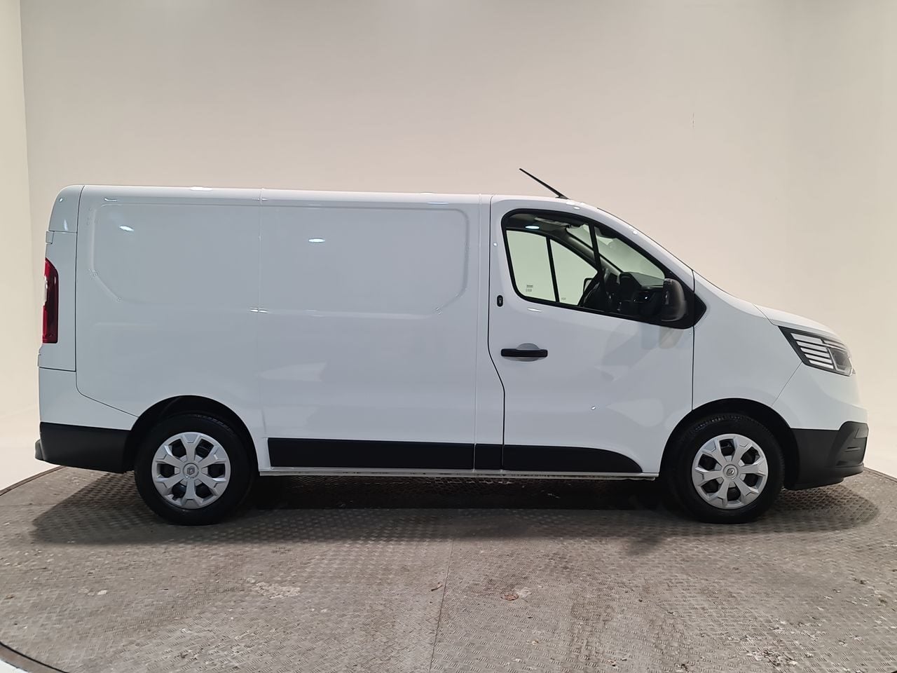 Used Renault Trafic 2023 for sale - 76653883: Photo 16