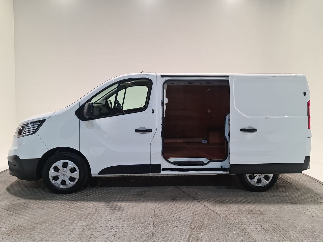 Used Renault Trafic 2023 for sale - 76653883: Photo 9