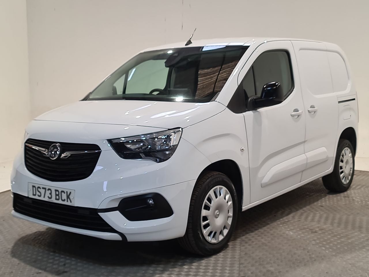 Used Vauxhall Combo 2023 for sale - 78190754: Photo 4