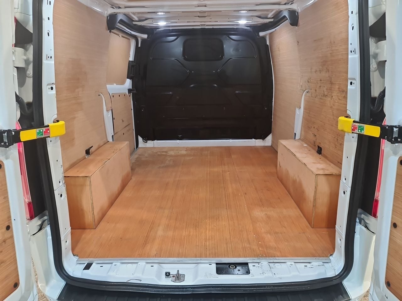 Used Ford Transit Custom 2022 for sale - 76776532: Photo 13