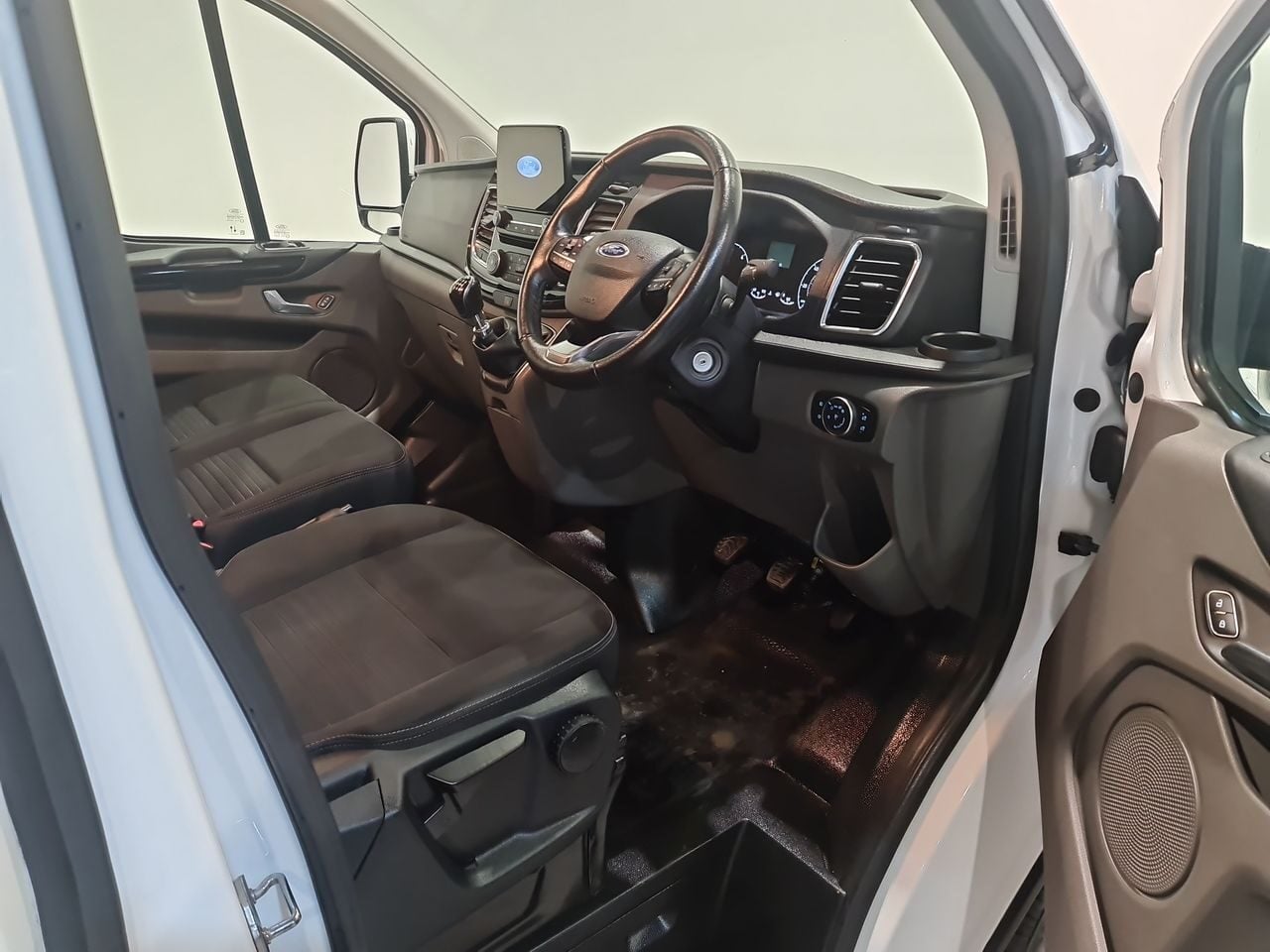 Used Ford Transit Custom 2022 for sale - 76776532: Photo 18