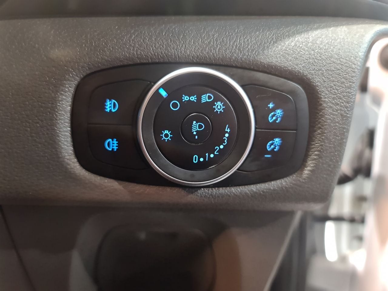 Used Ford Transit Custom 2022 for sale - 76776532: Photo 20