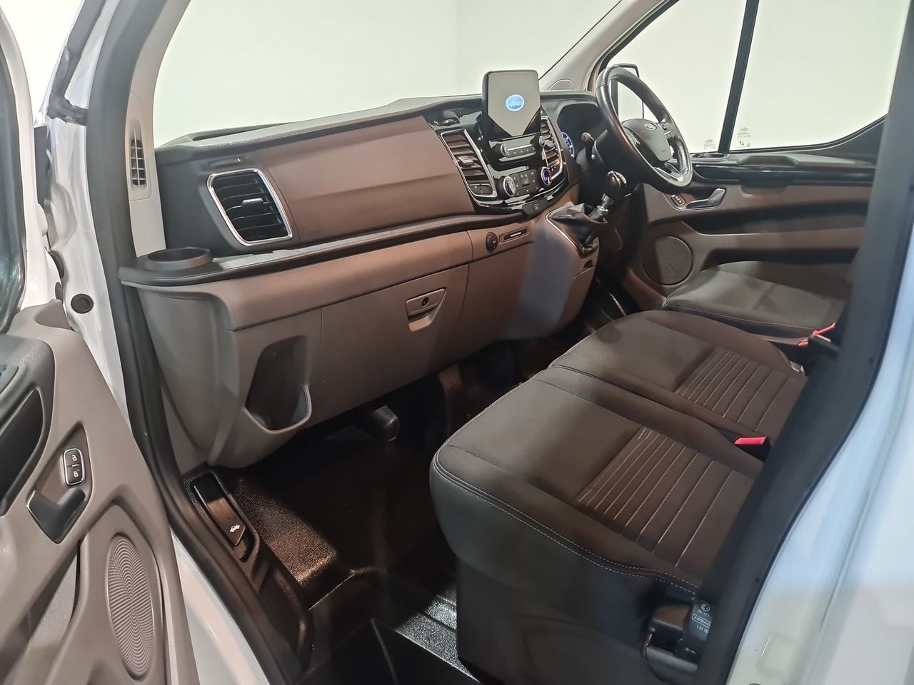 Used Ford Transit Custom 2022 for sale - 76776532: Photo 8