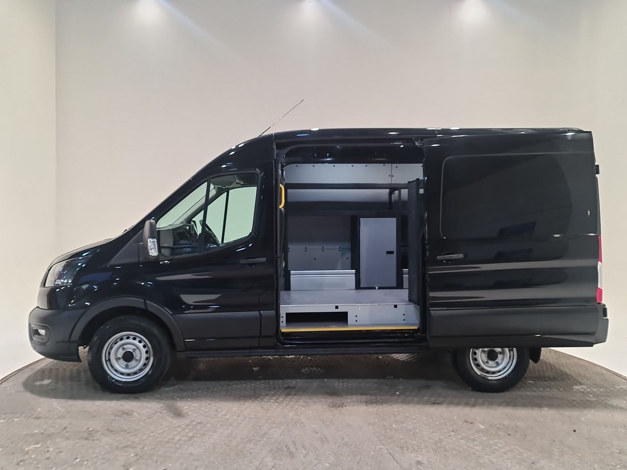 Used Ford Transit 2022 for sale - 77160069: Photo 10