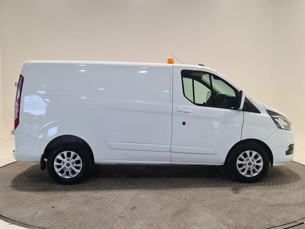Used Ford Transit Custom 2022 for sale - 77864730: Photo 17