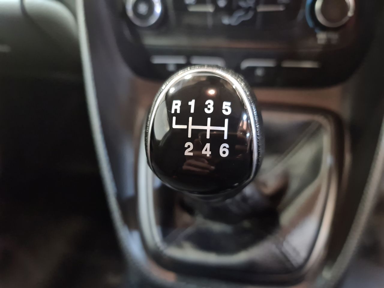 Used Ford Transit Connect 2018 for sale - 76544840: Photo 21