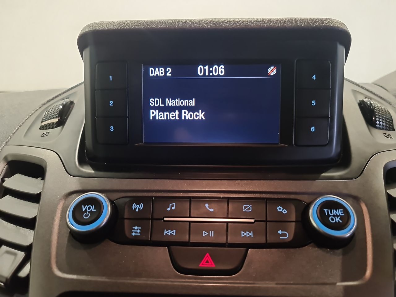 Used Ford Transit Connect 2018 for sale - 76544840: Photo 23