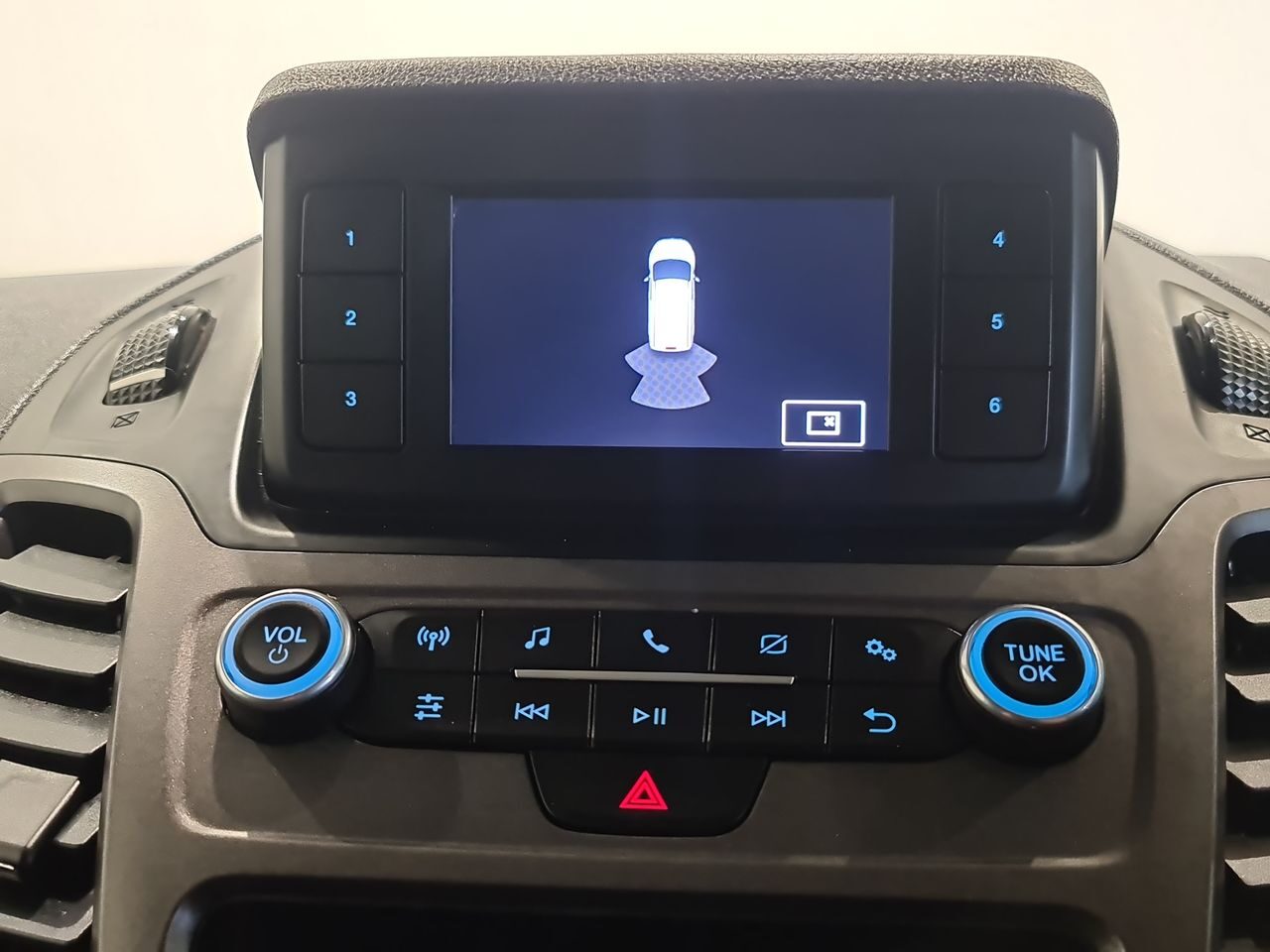 Used Ford Transit Connect 2018 for sale - 76544840: Photo 30