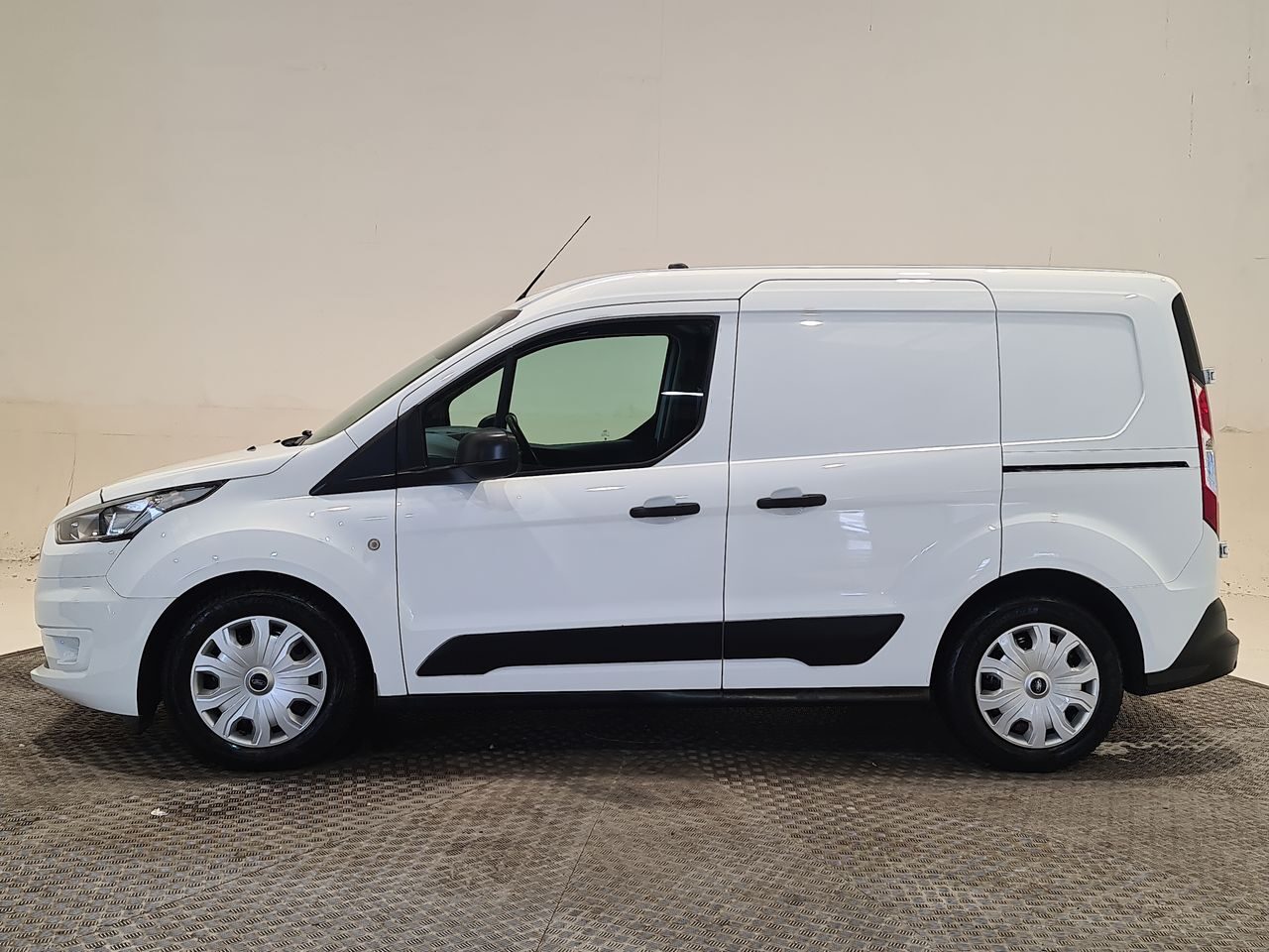 Used Ford Transit Connect 2018 for sale - 76544840: Photo 5