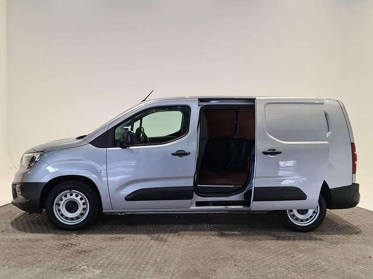 Used Vauxhall Combo 2023 for sale - 77223159: Photo 10