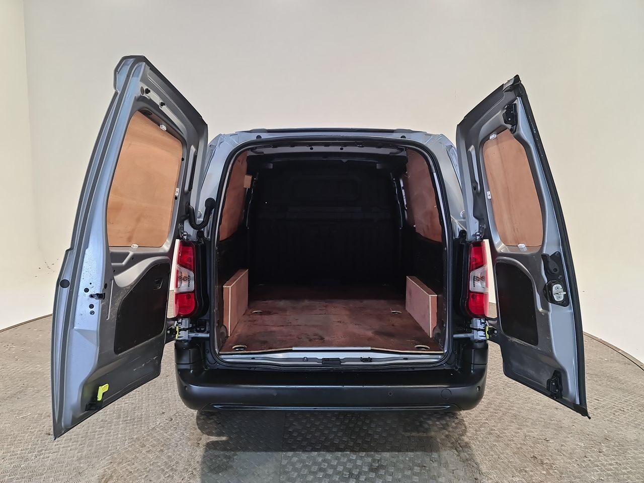 Used Vauxhall Combo 2023 for sale - 77223159: Photo 14