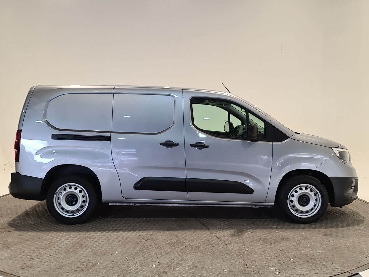 Used Vauxhall Combo 2023 for sale - 77223159: Photo 18
