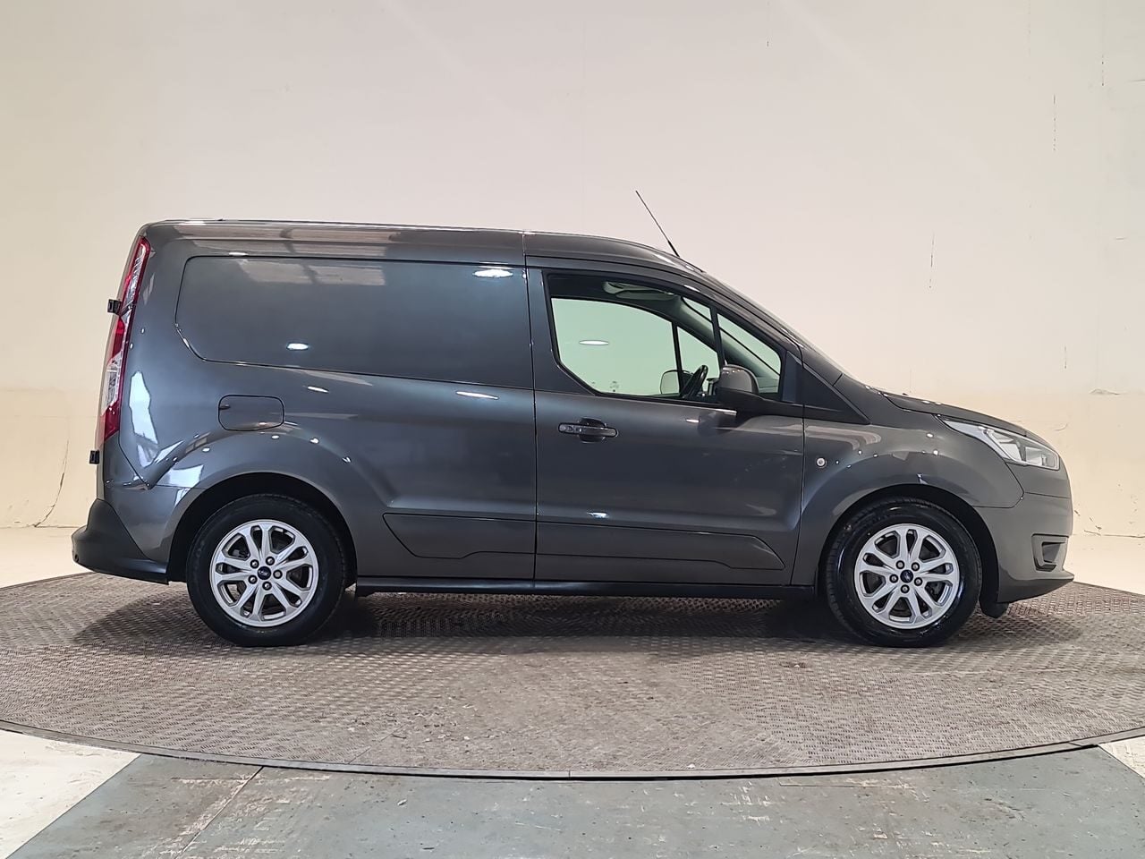 Used Ford Transit Connect 2019 for sale - 77689410: Photo 16