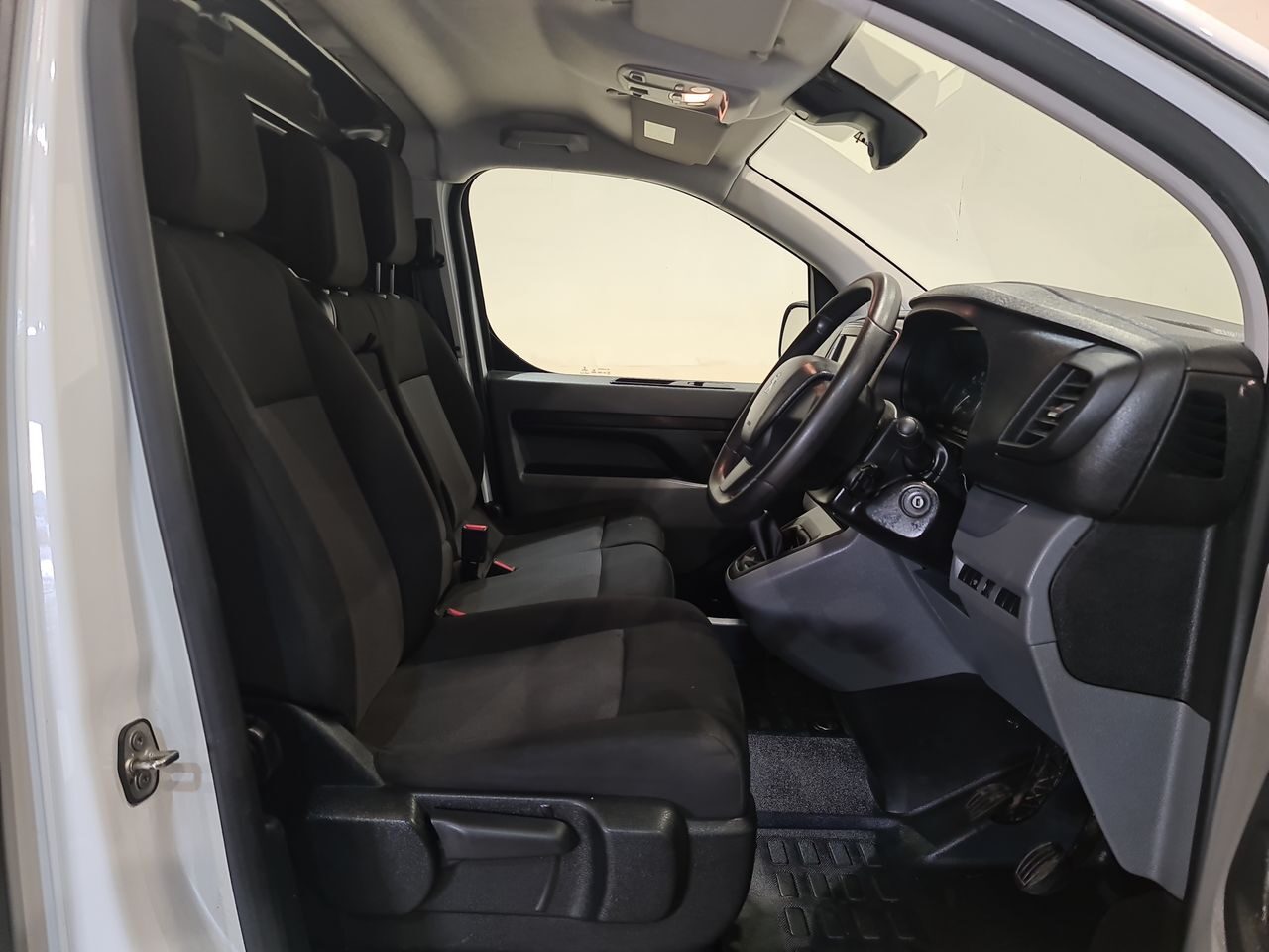 Used Peugeot Expert 2022 for sale - 77223172: Photo 18