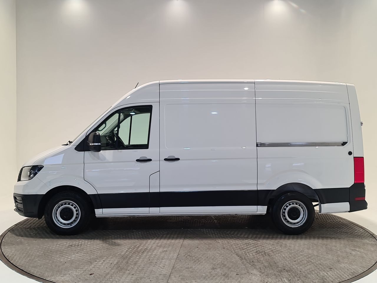 Used Volkswagen Crafter 2023 for sale - 76577143: Photo 6