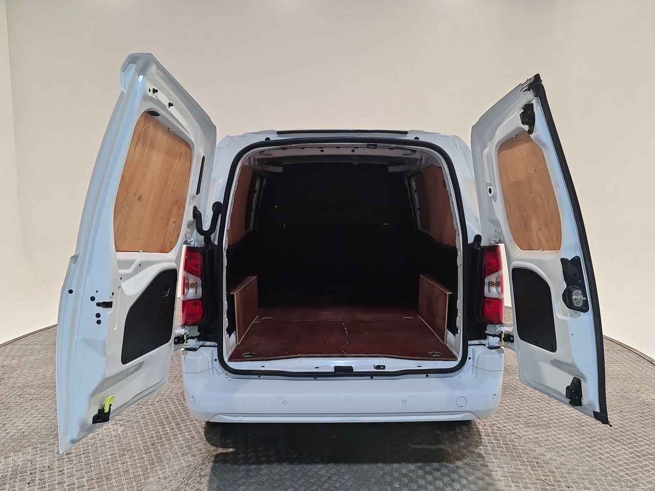 Used Vauxhall Combo 2021 for sale - 76577146: Photo 13